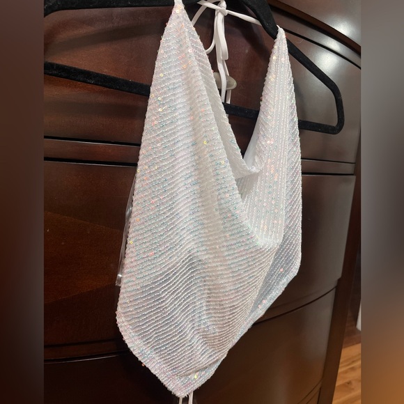 3/$25 ✨ Backless halter sequins top -perfect for a bachelorette 👰🏼‍♀️ - Picture 1 of 5